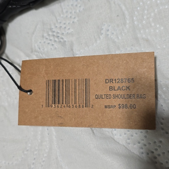 STEVE MADDEN - Picture 3 of 8